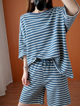 Striped Short Sleeved Shorts Casual Striped Suit